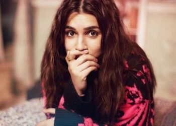 Actress Kriti Sanon gets 'quarantine' haircut from sister Nupur; here is how she looks