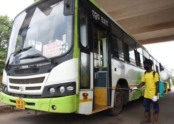 'Mo Bus' hits bicycle in Bhubaneswar, minor dies