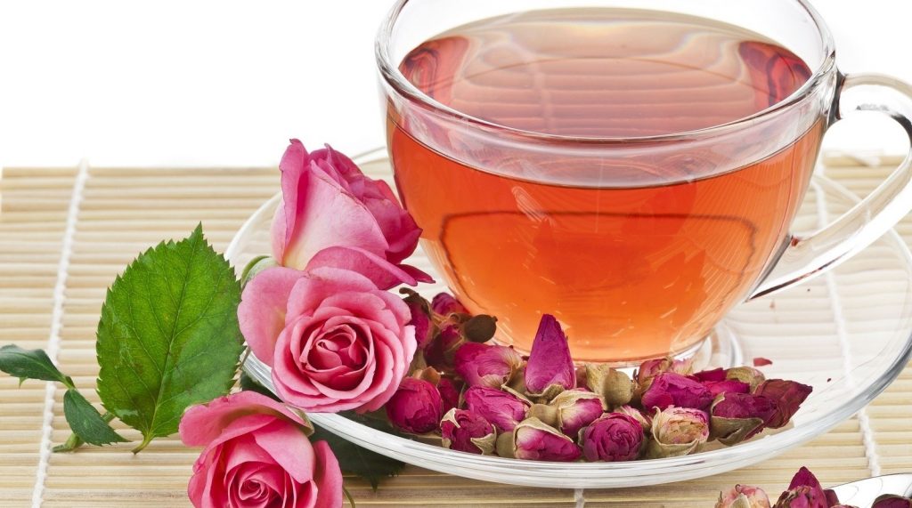 Rose tea works like magic for our body, reduces weight; Read more