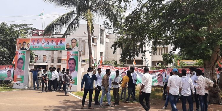 Group clash at Congress Bhawan over selection of Odisha Youth Congress president