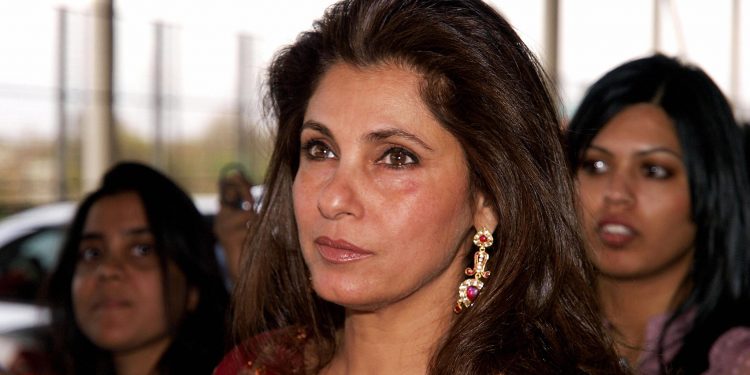 Rajesh Khanna’s wife Dimple Kapadia abused a boy at a film theater; Here’s why