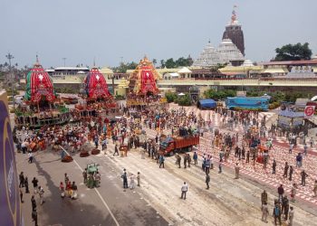 President Kovind, Modi, Naveen greet citizens on Rath Yatra