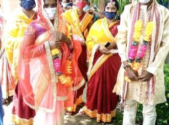 Star-crossed lovers get married at temporary medical centre in Bolangir