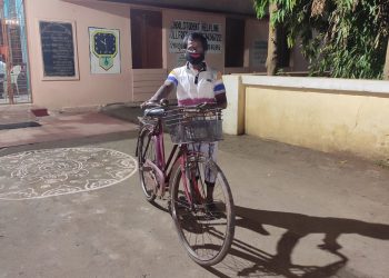 This West Bengal man has cycled all the way to Angul to eke out a living Read on to find details