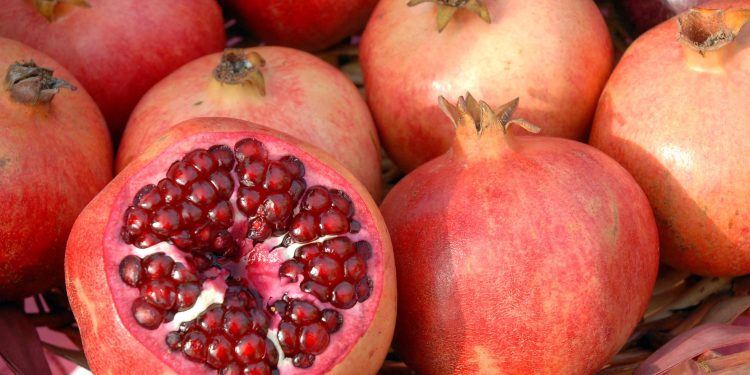 Pomegranate juice acts like medicine for high blood pressure patients