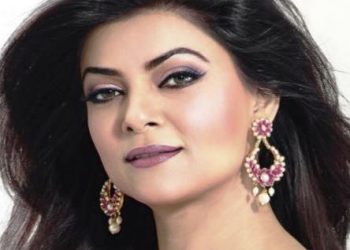 Actress Sushmita Sen looks powerful in 'Aarya'