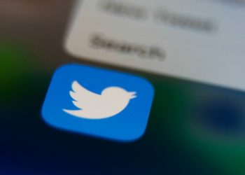 Twitter to show 50% less ads to paid Blue subscribers