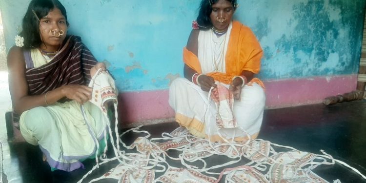 Traditional 'Kapdaganda' masks of Dongria Kondhs in demand