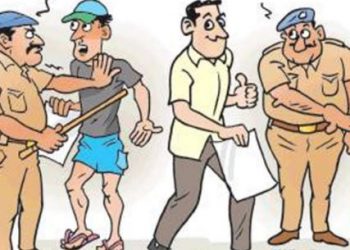 2 youths impersonating as cops in a bid to extort money arrested in Bhubaneswar