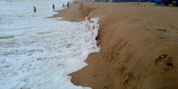 Violent sea waves trigger four feet deep erosion in Puri’s shoreline; people panic