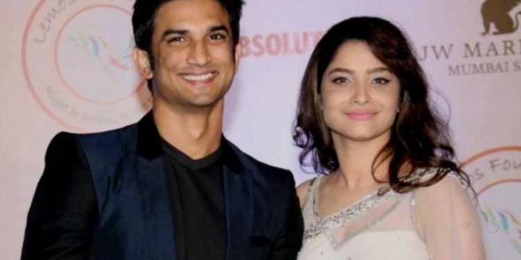 Heartwarming gesture! Ankita Lokhande lights candle for Sushant Singh Rajput