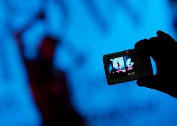 Representational image