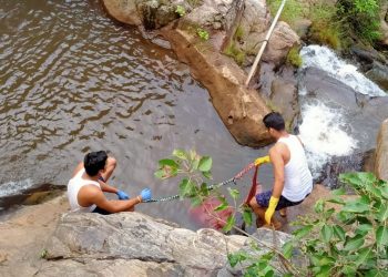 Deogarh student dies after slipping into waterfall while video calling friend