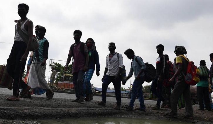 Bolangir migrants start going back to workplaces