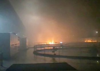 **EDS: BEST QUALITY AVAILABLE** Kurnool: Smoke billows from a fire at Srisailam Left Bank Power Station (SLBP), in Kurnool district, Thursday night, Aug. 20, 2020. (PTI Photo)(PTI21-08-2020_000026B)