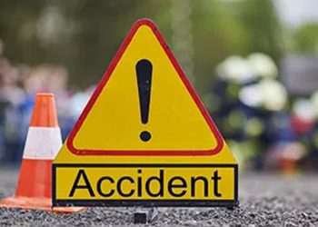 Two killed, one injured as car runs into truck in Balasore