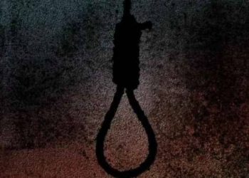 Youth hangs self to death after video calling girlfriend