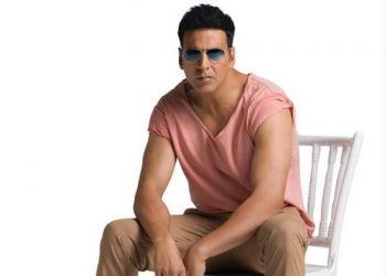 Akshay Kumar drinks elephant poop tea on Into The Wild With Bear Grylls