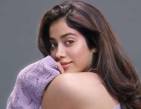Janhvi Kapoor miss mother on her 57th birth anniversary; shares adorable pic with Sridevi
