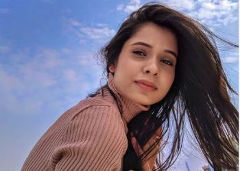 Shocking! 'Kumkum Bhagya' actress says her father tried to kill her
