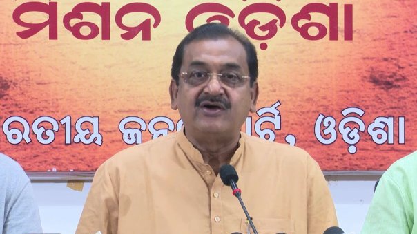 Odisha BJP president Samir Mohanty tests positive for COVID-19, hospitalised