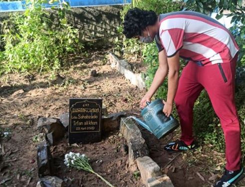 Heart touching pictures of late actor Irrfan Khan’s grave surface