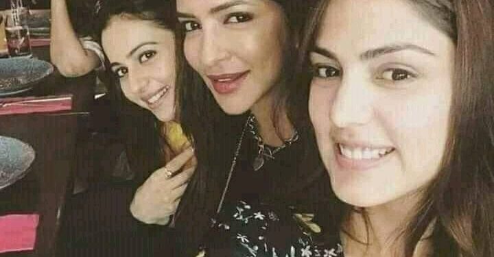 Rhea Chakraborty’s pictures with Sara Ali Khan and Rakul Preet Singh go viral amid drugs scandal in Sushant Singh Rajput case