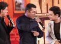 SRK, Salman, Aamir share stage in Riyadh, fans hope for film