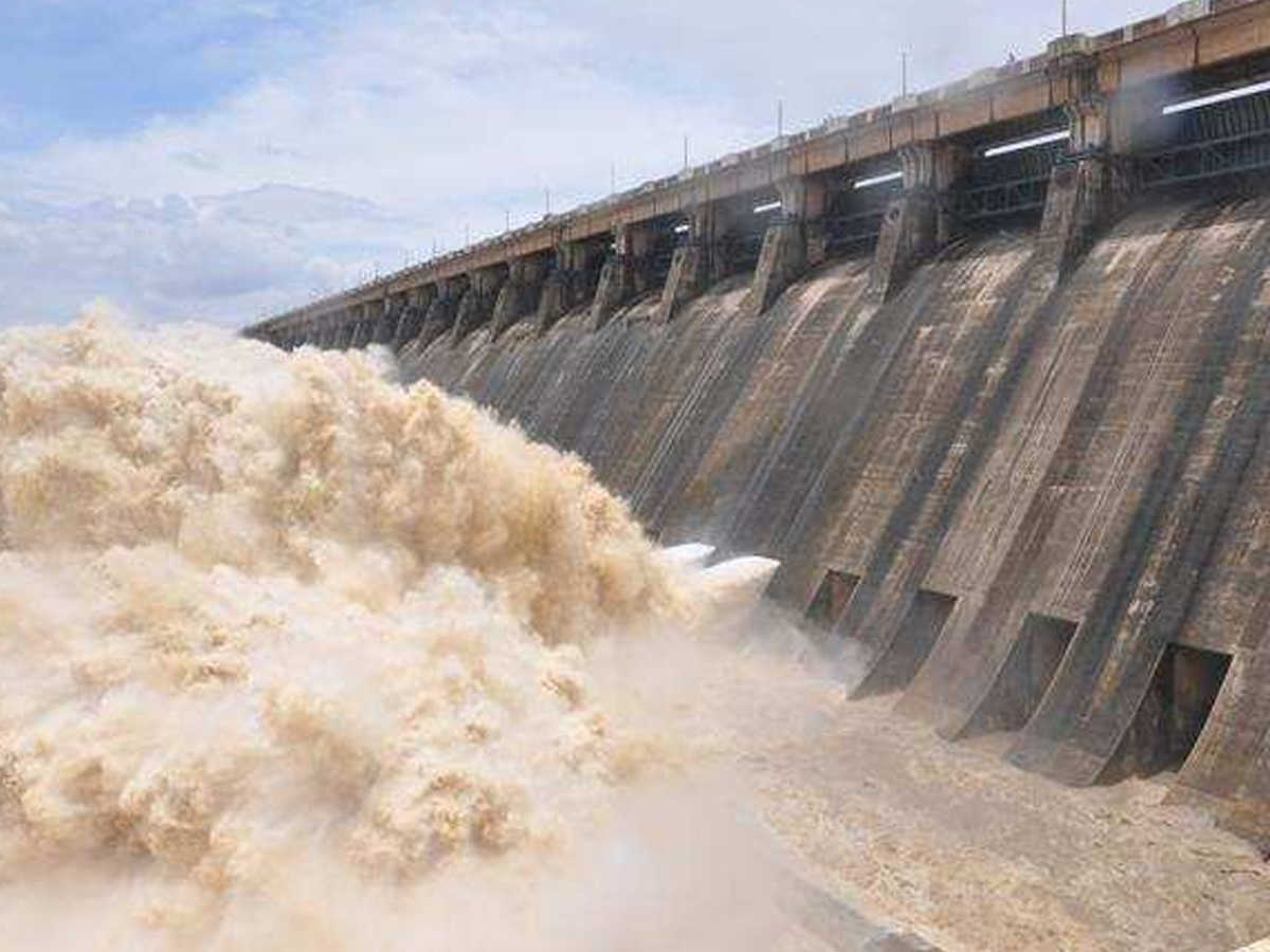 Sluice gates of Hirakud dam to open for releasing excess water - OrissaPOST