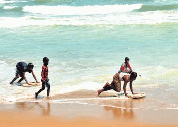Jharkhand tourist goes missing in Puri Sea