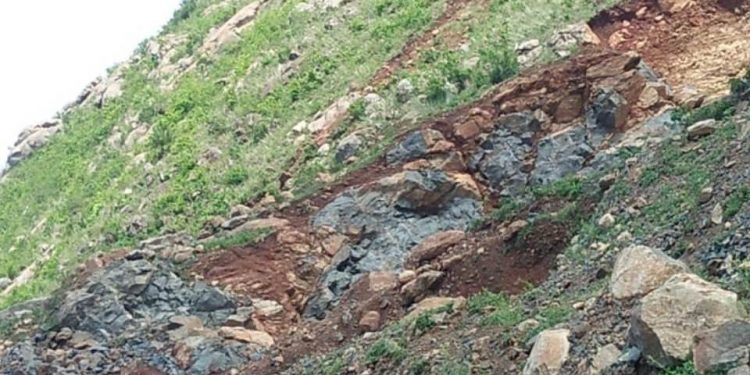 Mishap at illegal stone quarry; 1 dead, 1 critical