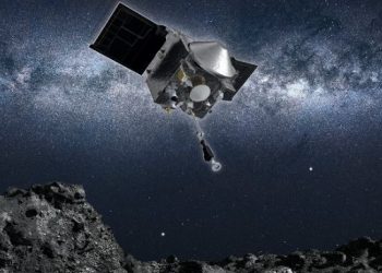 NASA spacecraft makes 1st touchdown on asteroid Bennu
