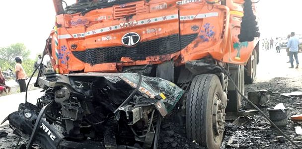 Truck collide