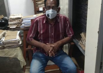 Vigilance sleuths arrest crorepati Hindi teacher in Ganjam