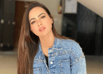 Sana Khan’s emotional post after 2 months of marriage raises eyebrows