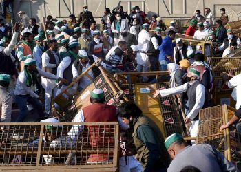 Another night of farmer protests: At Delhi's edges, beyond and in Burari