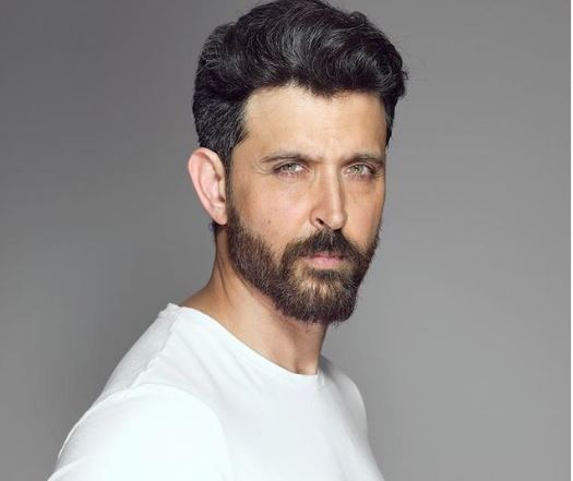 Hrithik Roshan shares last glimpse of his beard before shaving it off - OrissaPOST