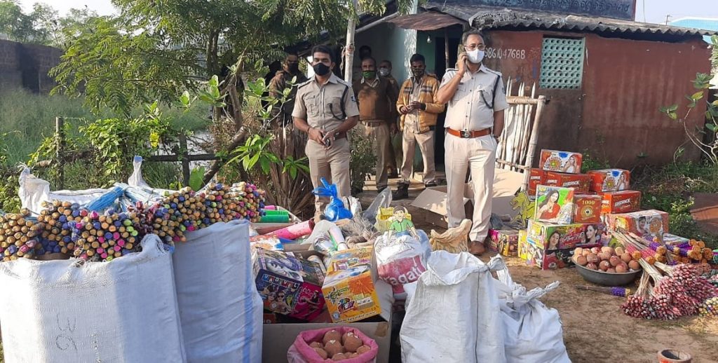 Illegal firecracker manufacturing factories busted in Cuttack, huge quantity of crackers seized