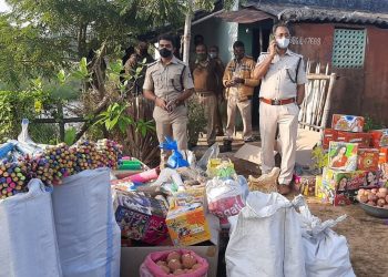 Illegal firecracker manufacturing factories busted in Cuttack, huge quantity of crackers seized