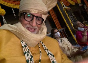 Big B shoots with wife Jaya, daughter Shweta