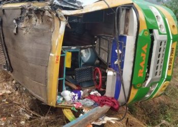 Bus overturns in Kandhamal district; 27 passengers injured