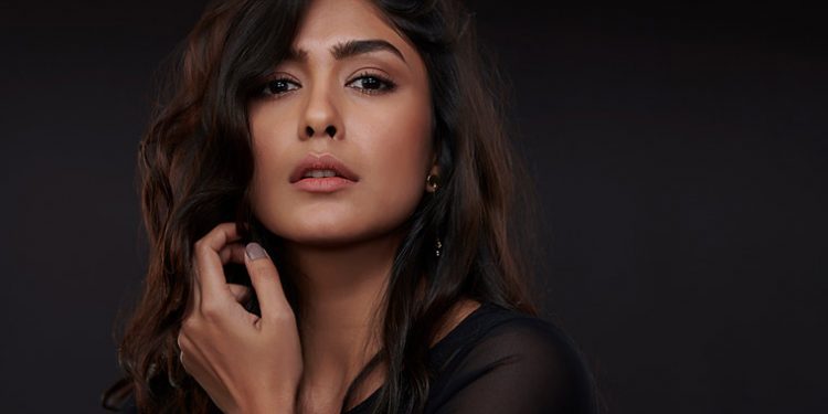 Mrunal Thakur