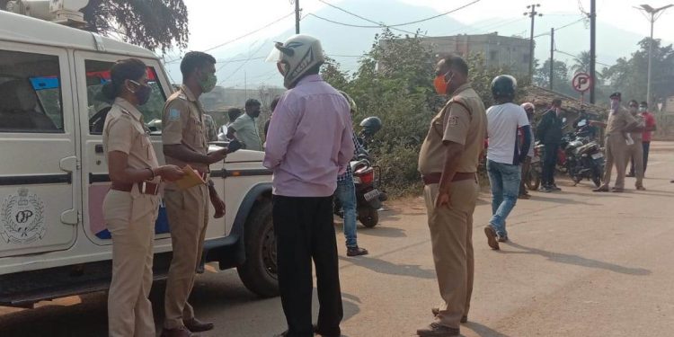 Traffic rule violation Rs 30,000 fine collected, 13 driving licenses cancelled in Deogarh