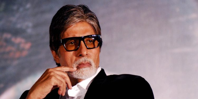 Big B recalls Xmas midnight mass in Kolkata church