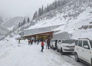 Atal Tunnel, Rohtang, snowfall