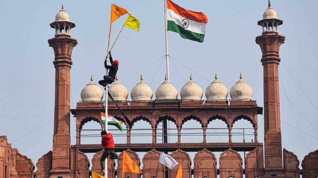 Flag hoisting