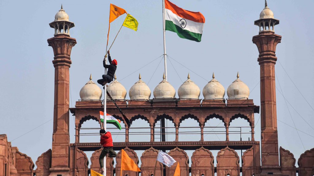 Flag hoisting