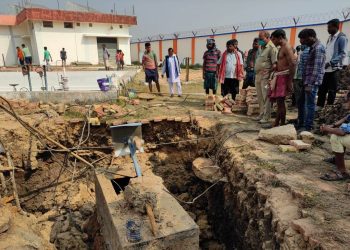 Tension grips IOCL beat house as labourer dies