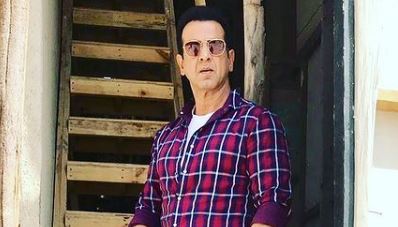 Ronit Roy turns teacher for 'Candy'
