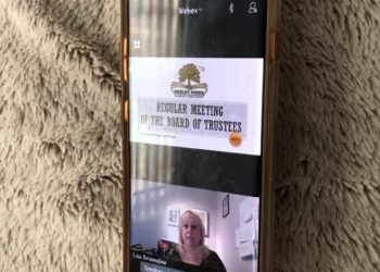 Entire California school board resigns as video call goes viral.(photo:https://www.theverge.com)
